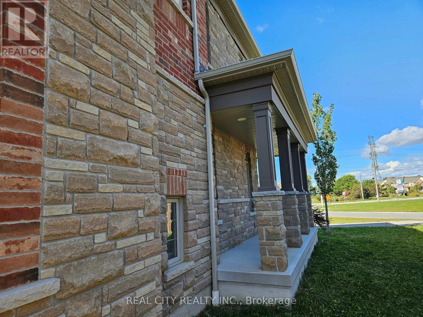 1181 CHURCH STREET N - 11
