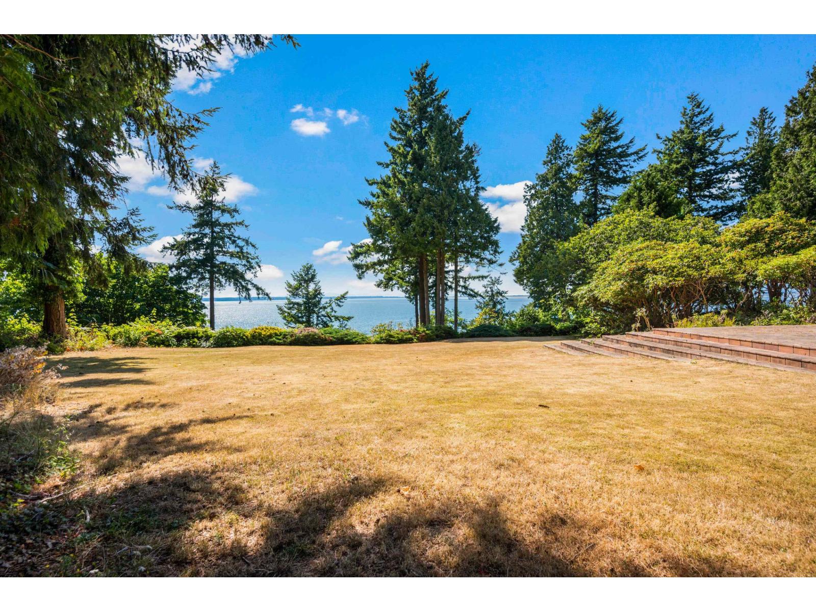 Photo of 12581 16 AVENUE 14