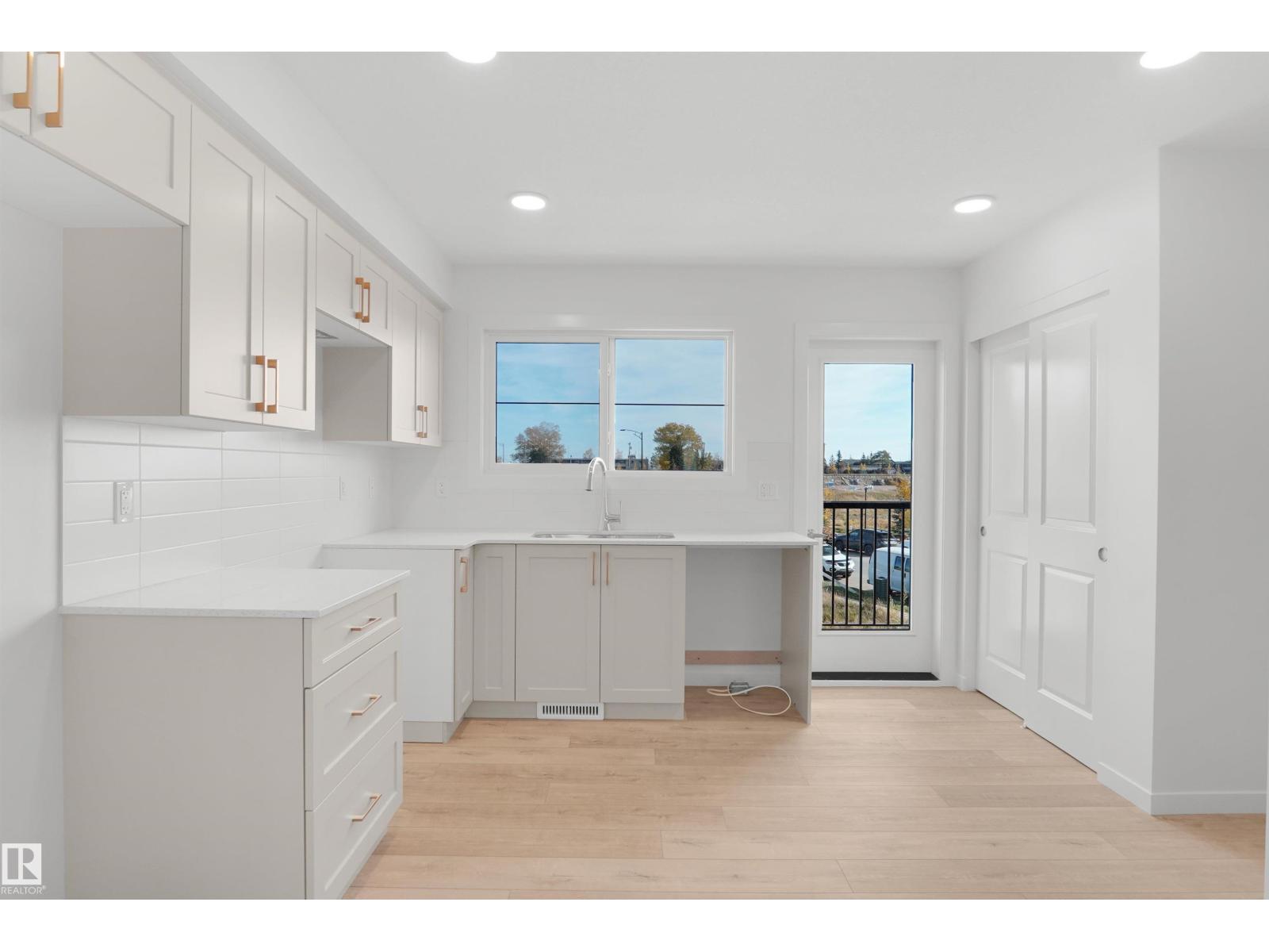#4 150 Cashman CR SW - 11