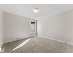 229 Albany Dr Nw, Edmonton, AB T6V0L4 Photo 32