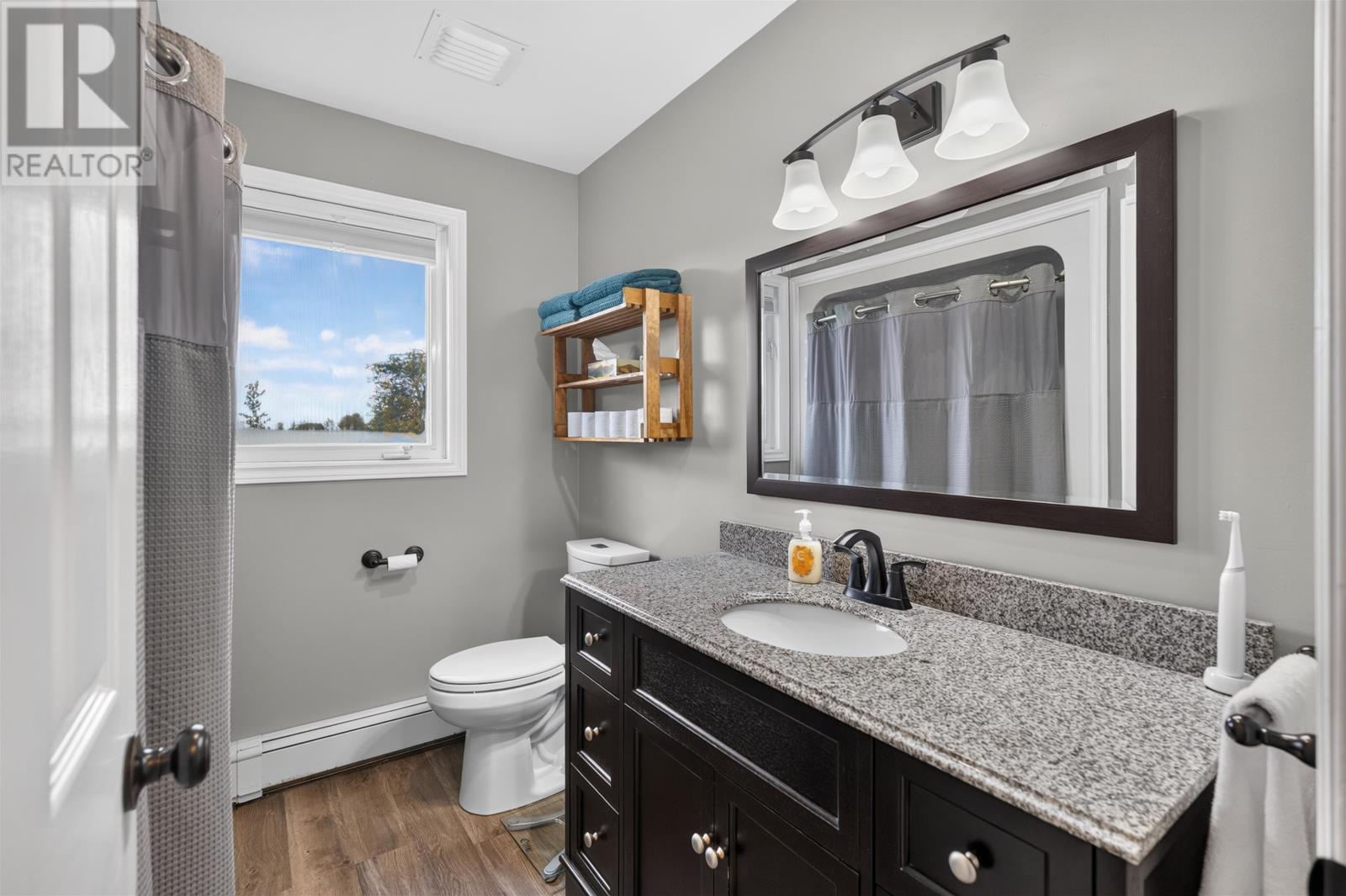 108 Kelly Drive - 27