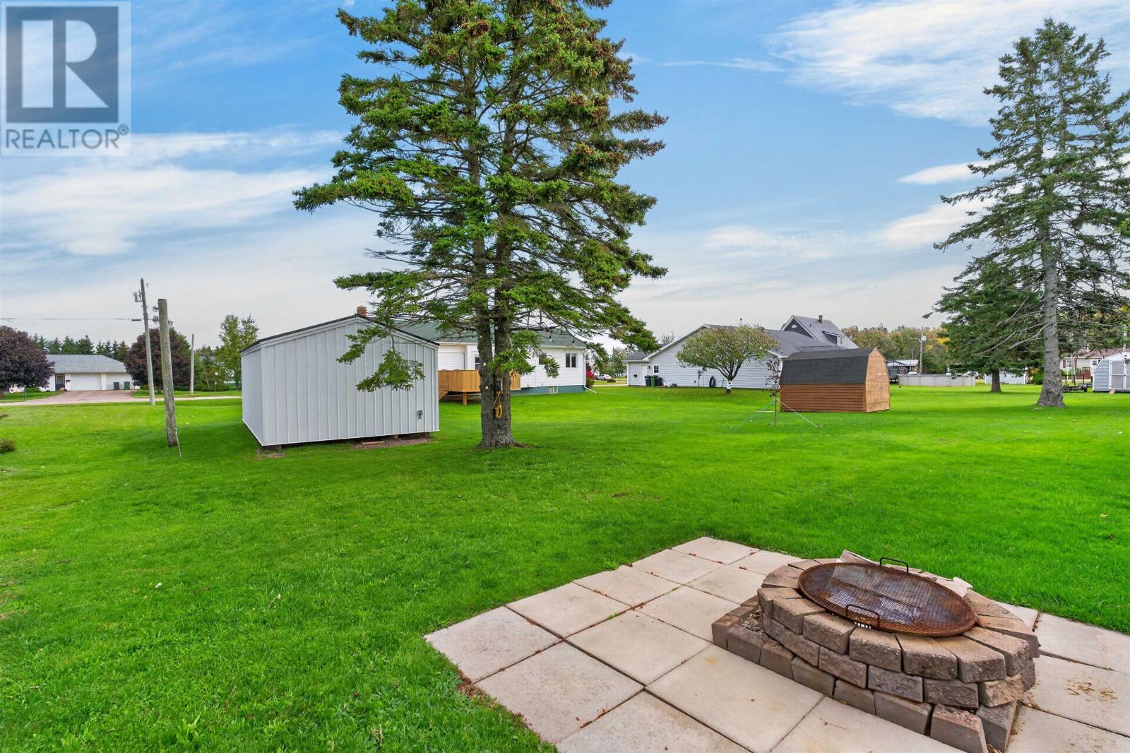 108 Kelly Drive - 44