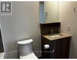 Th 20 - 7 Buttermill Avenue, Vaughan, ON L4K0M5 Photo 8