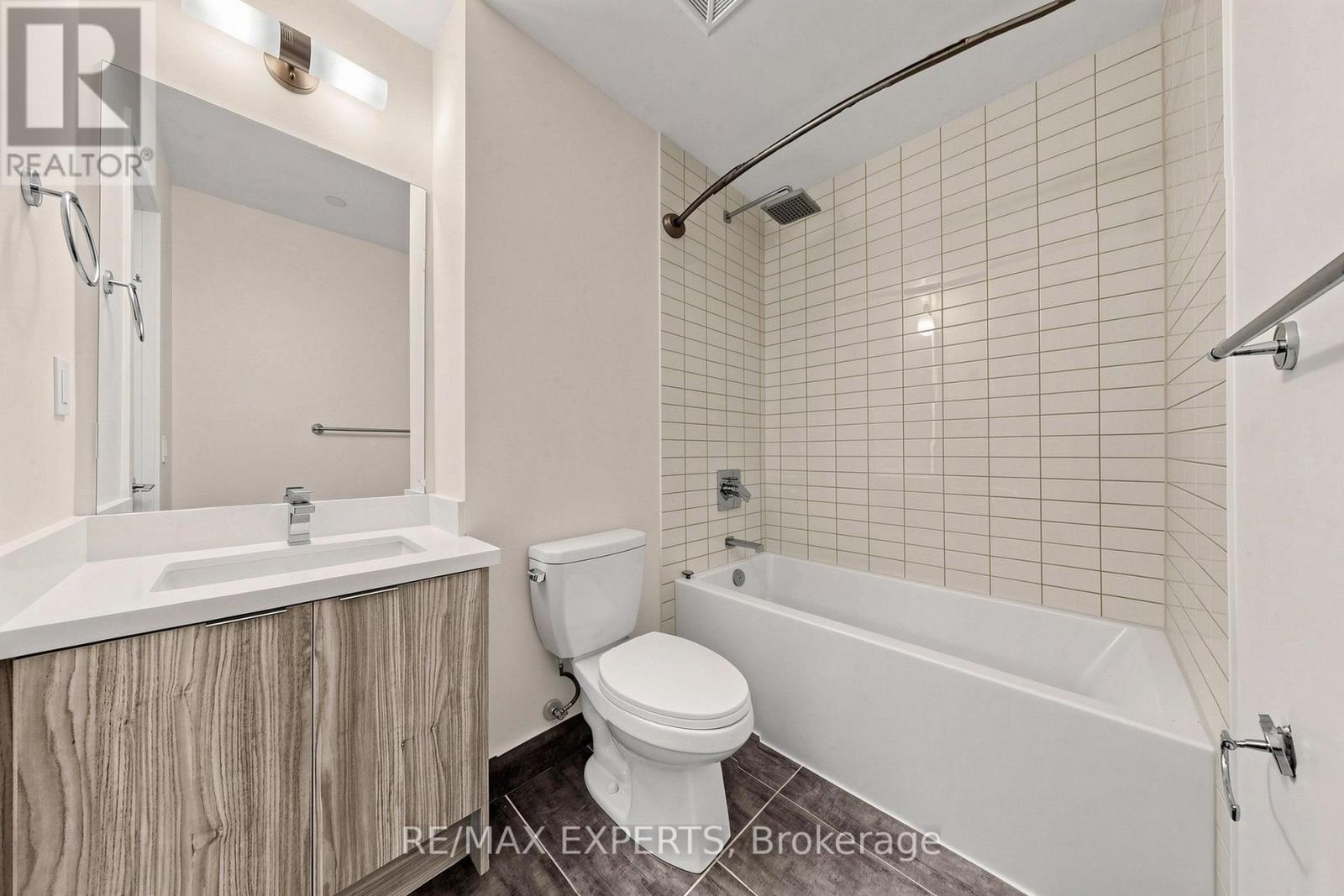 2916 Highway 7 Road — photo 25