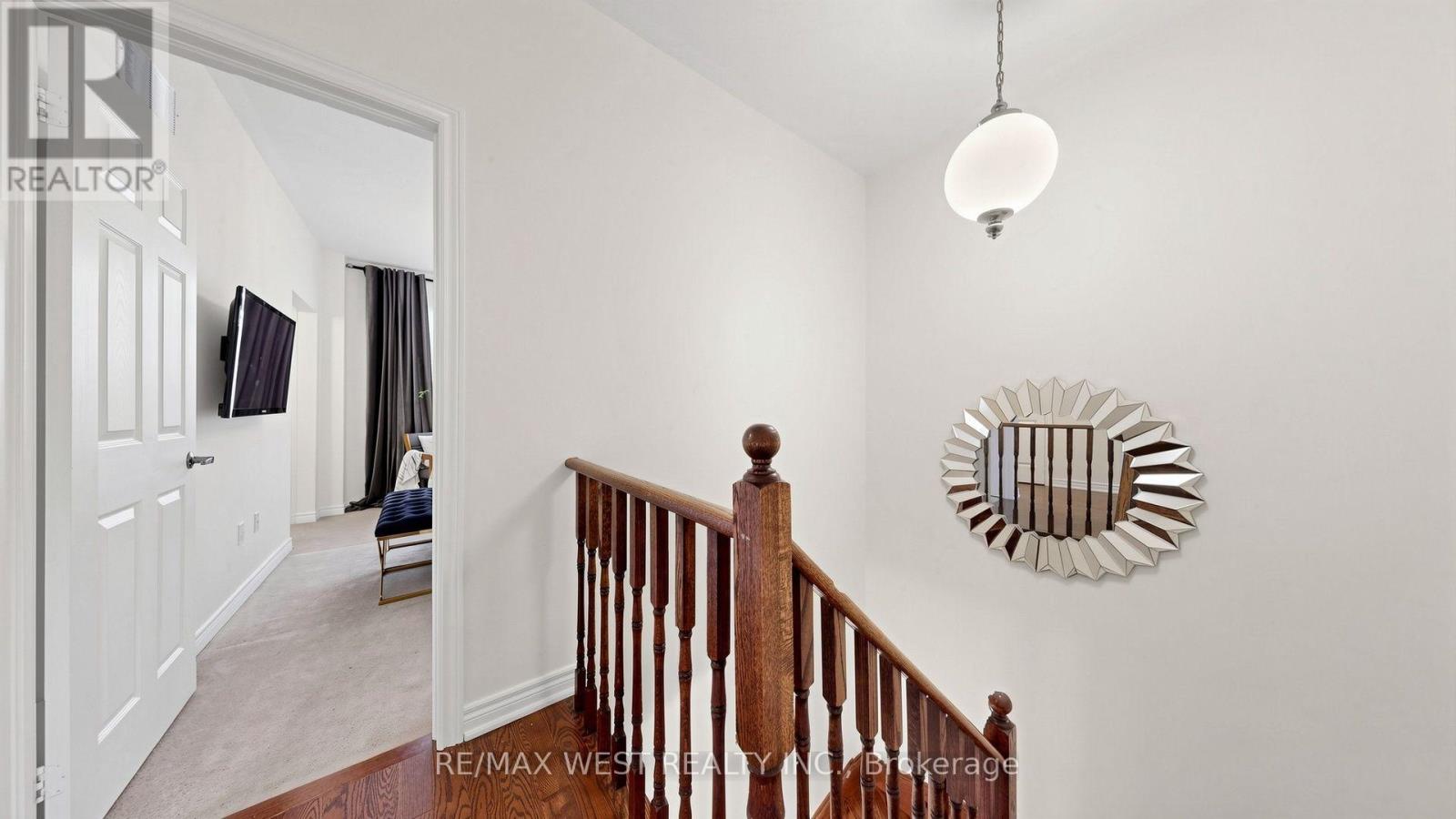 112 LAKE AVENUE - 21