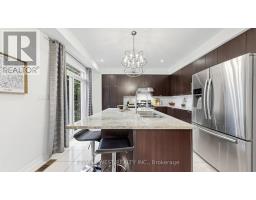 112 Lake Avenue, Richmond Hill, ON L4E3G6 Photo 12