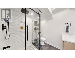 112 Lake Avenue, Richmond Hill, ON L4E3G6 Photo 45