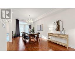 112 Lake Avenue, Richmond Hill, ON L4E3G6 Photo 8