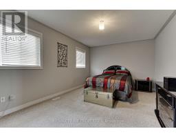 Bedroom 5 - 64 Ian Drive, Georgina, ON L4P4G3 Photo 13