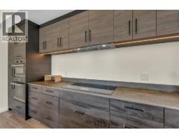 Living room - 3331 Evergreen Drive Unit# 117, Penticton, BC V2A0J3 Photo 15