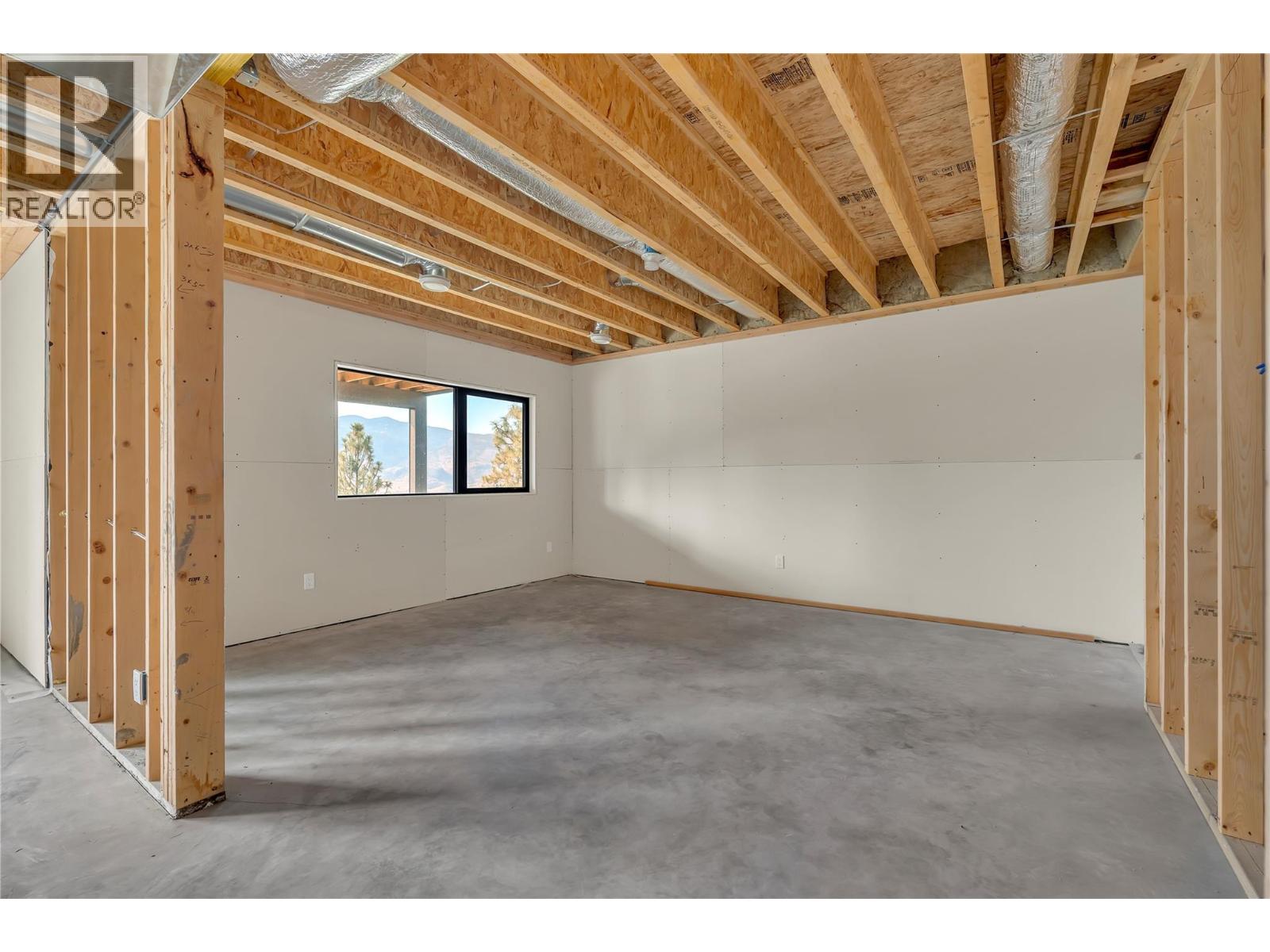 #117 3331 Evergreen Drive - 49