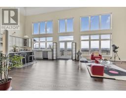 Living room - 8 Morgan Drive, Oro Medonte, ON L0K1E0 Photo 11