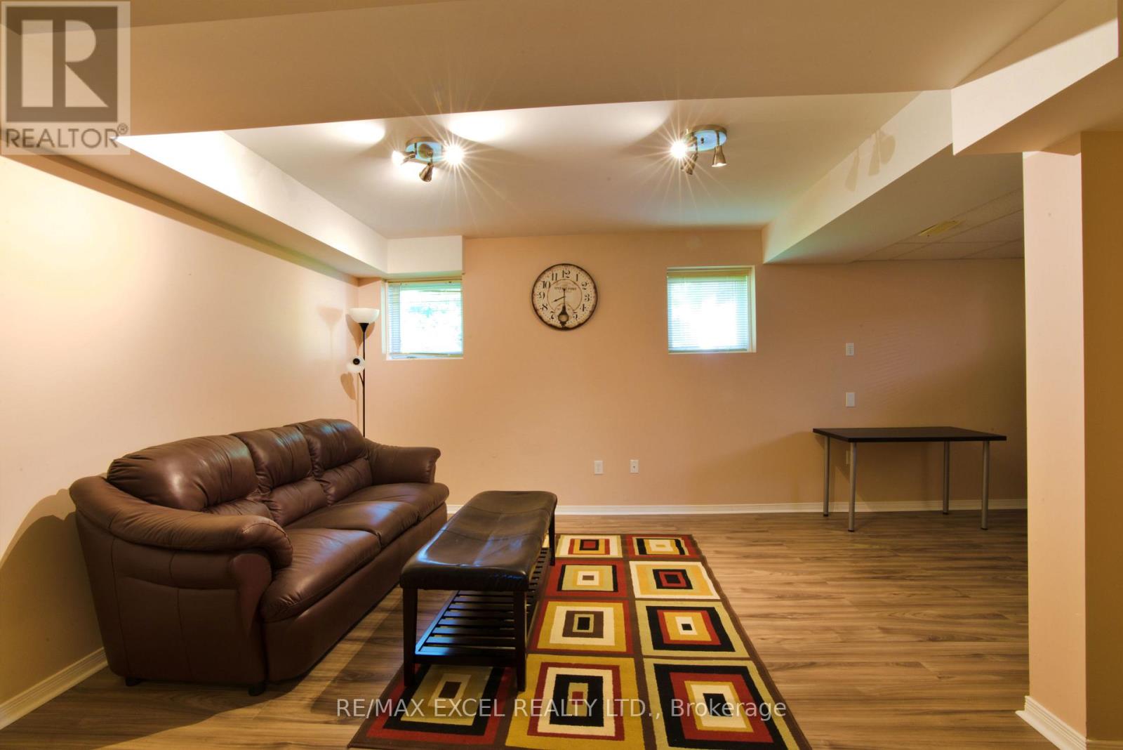 12 CARDINAL WAY - 36