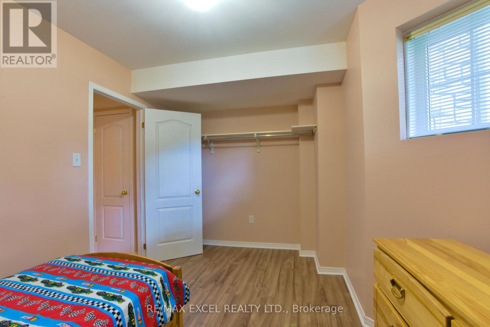 12 CARDINAL WAY - 41