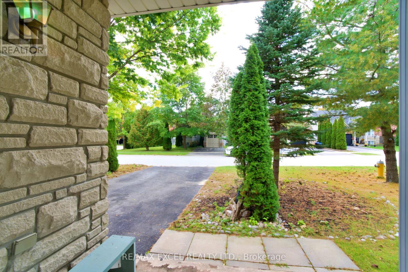 12 Cardinal Way, Wasaga Beach, ON photo 7