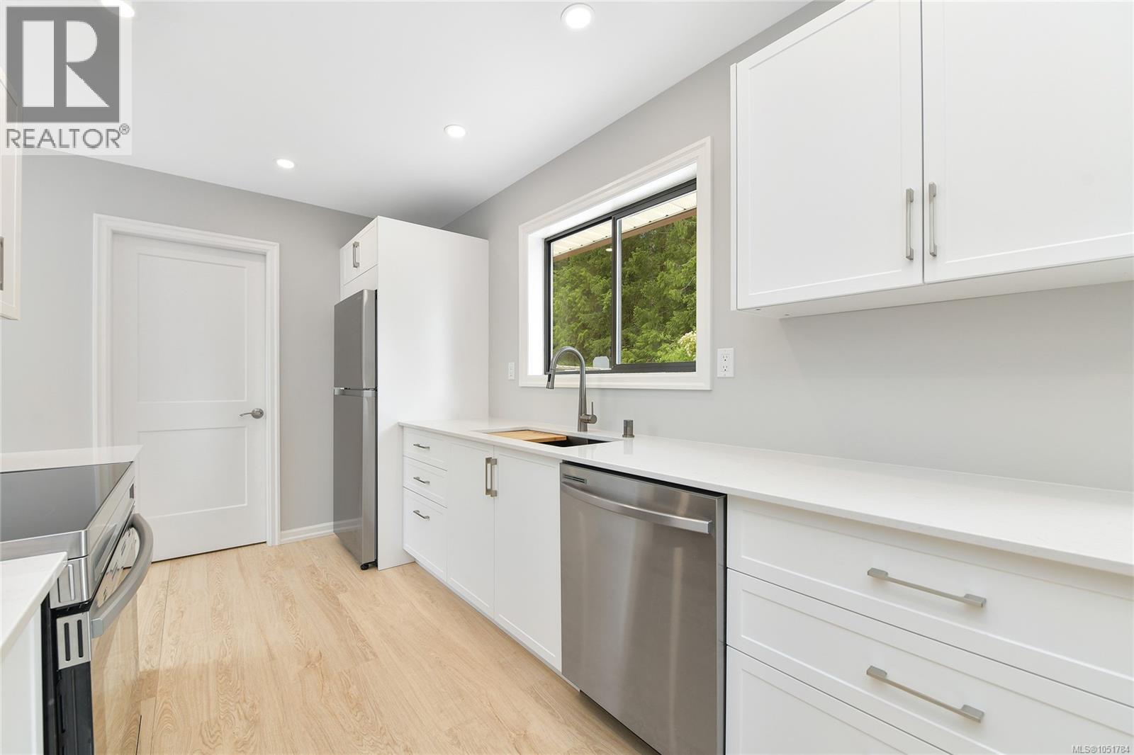 184 Johel Rd - 3