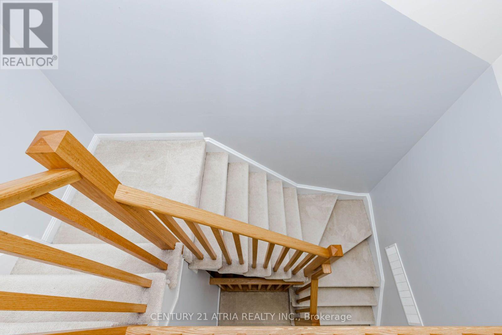 #72 1 BECKENROSE COURT - 23