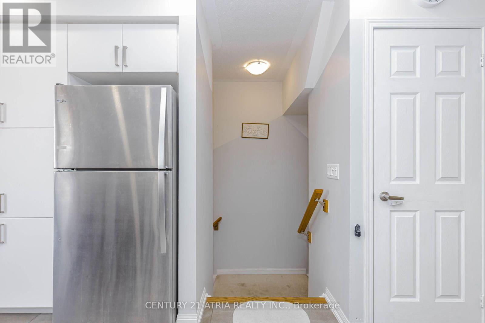 72- 1 Beckenrose Court, Brampton, ON photo 6