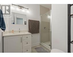 14 Caithness Street E, Haldimand, ON N3W1L4 Photo 10