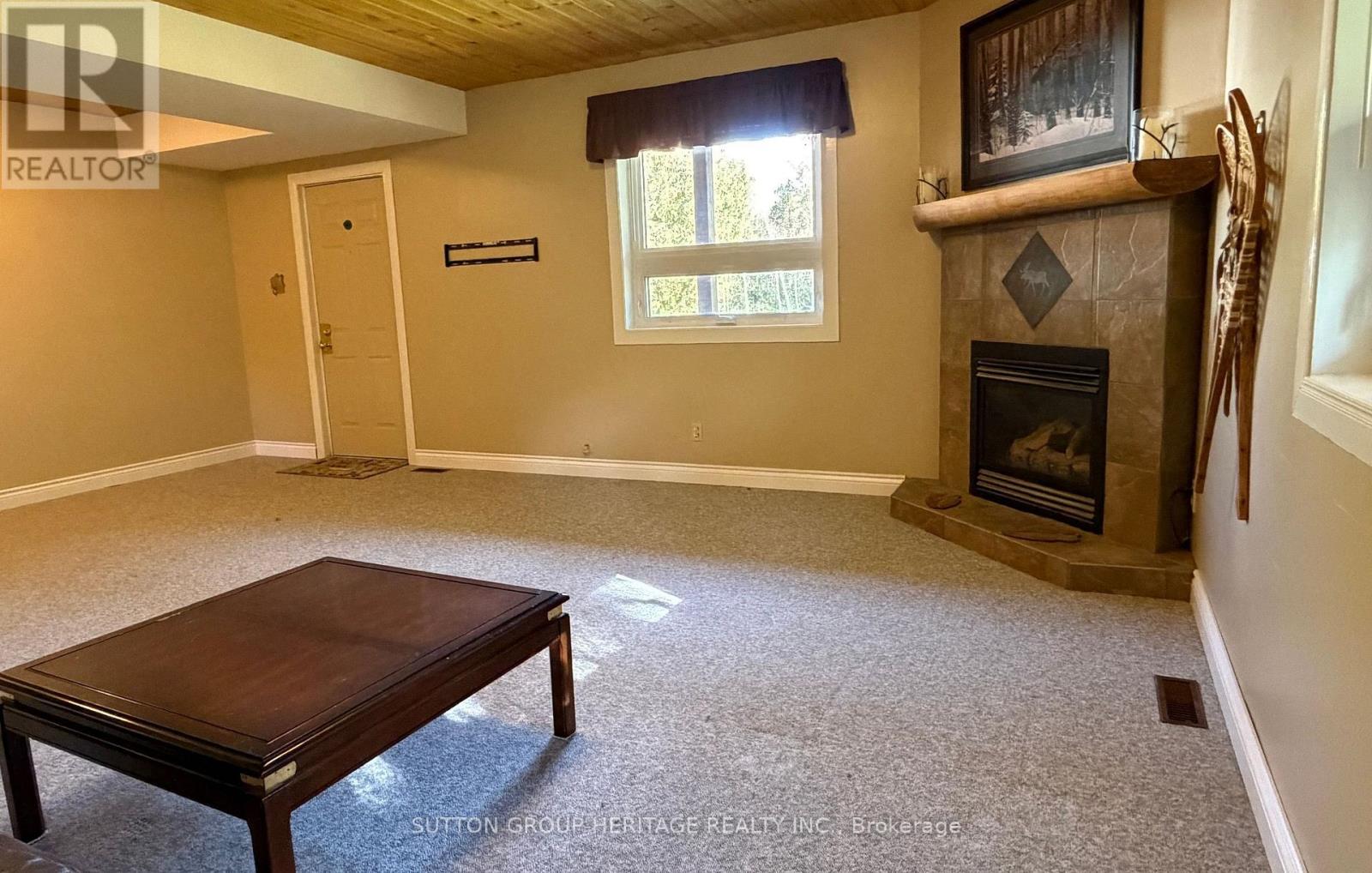 1284 MELBOURNE ROAD - 39