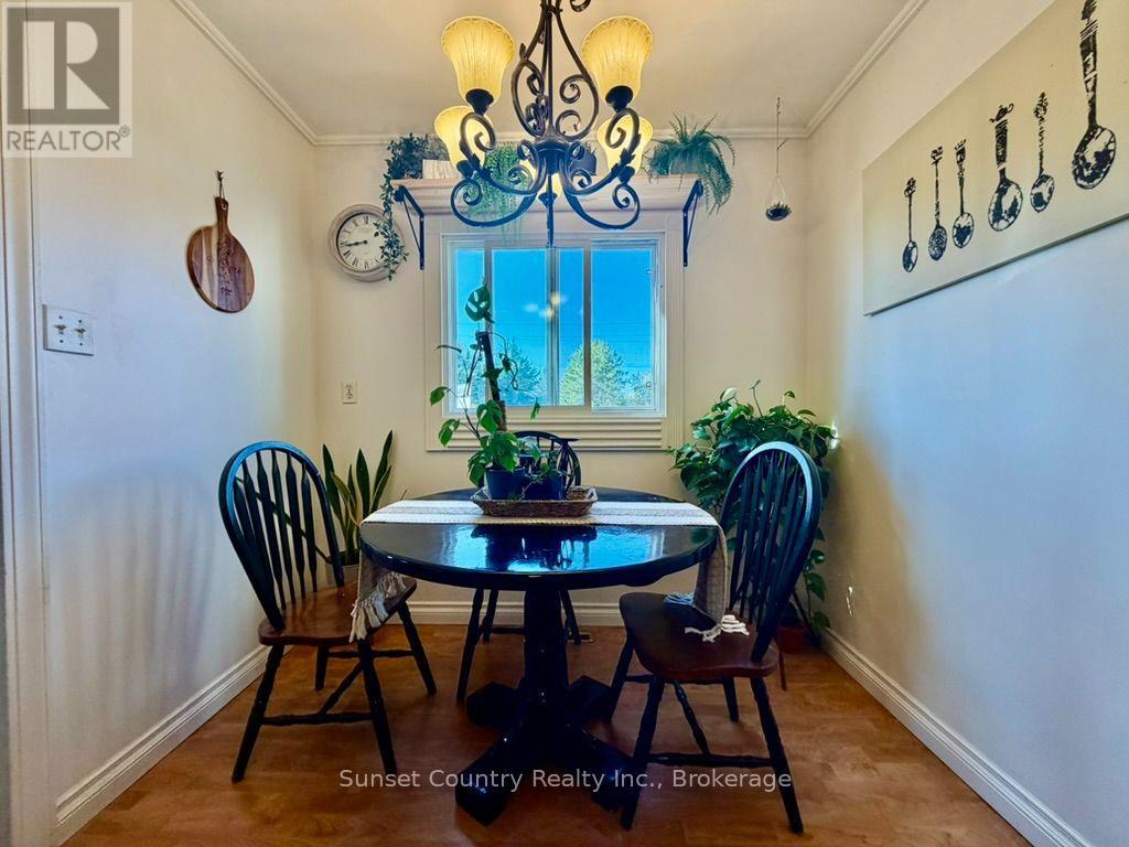 169 FLORENCE STREET - 4