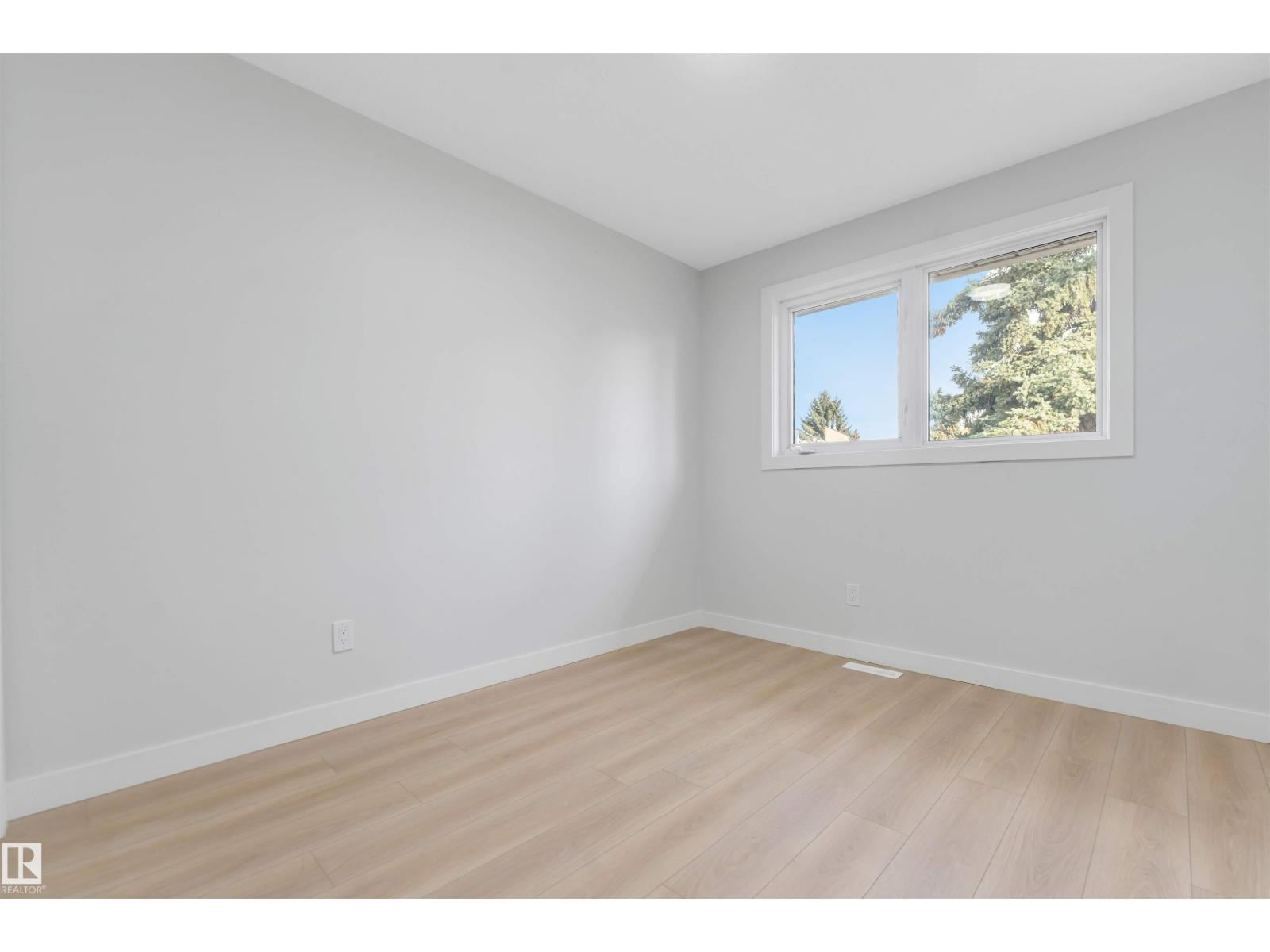 3432 60 ST NW - 10