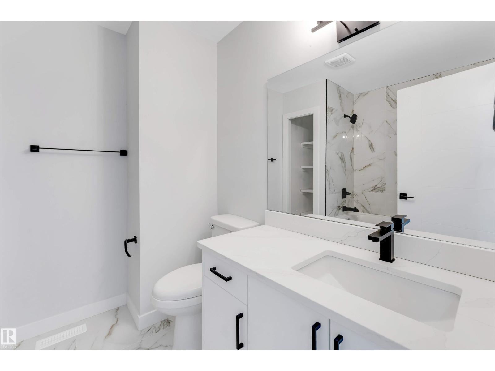 3432 60 Street NW, Hillview — photo 16 of 30: Property photo