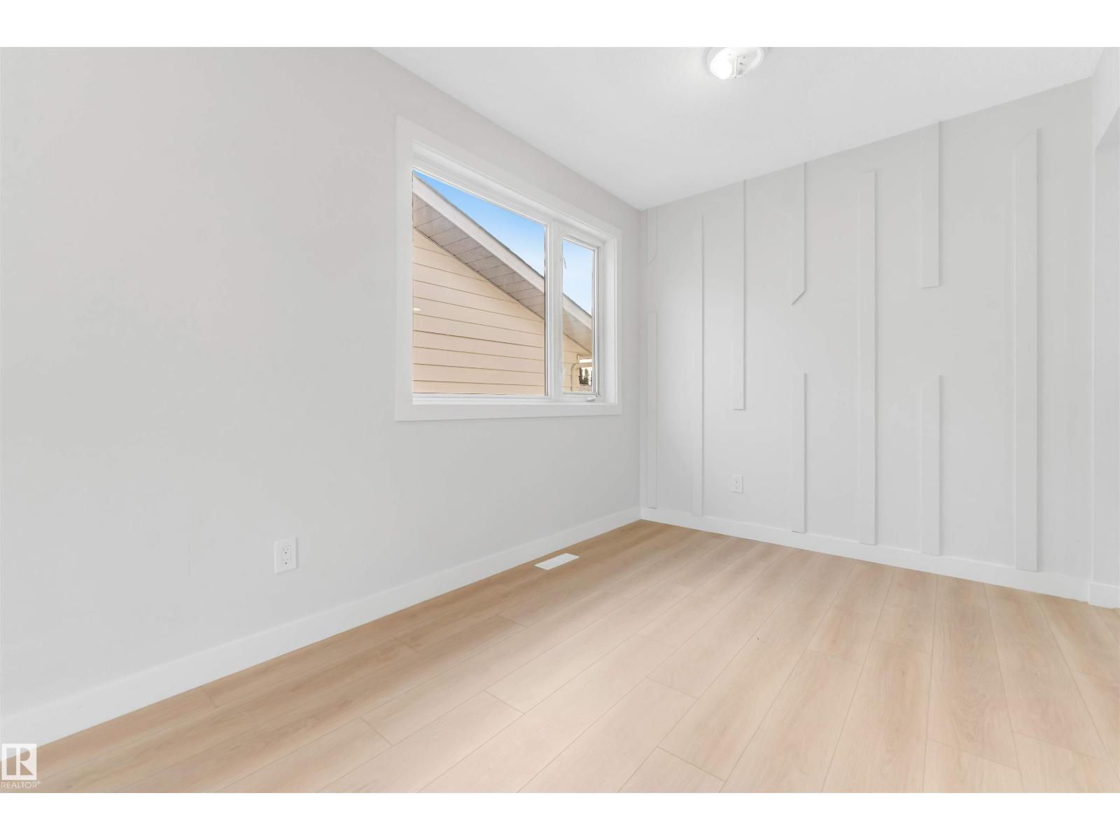 3432 60 ST NW - 7