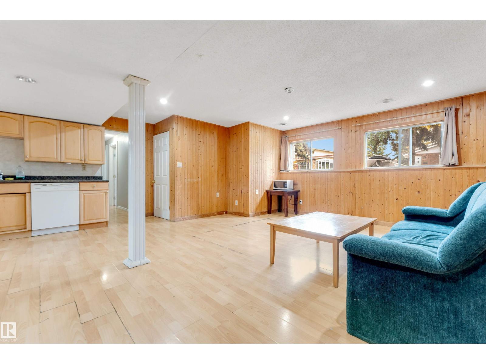 3432 60 Street NW, Hillview — photo 20 of 30: Property photo