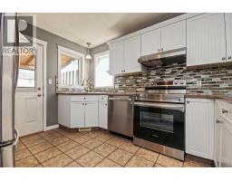 10646 Royal Oaks Drive E, Grande Prairie, AB T8V8G3 Photo 11