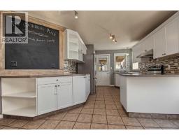 10646 Royal Oaks Drive E, Grande Prairie, AB T8V8G3 Photo 9