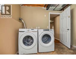 10646 Royal Oaks Drive E, Grande Prairie, AB T8V8G3 Photo 24