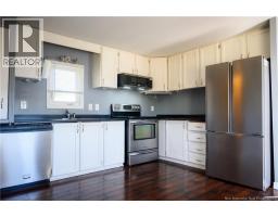 4 Robin Court, photo 5