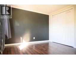 4 Robin Court, photo 15