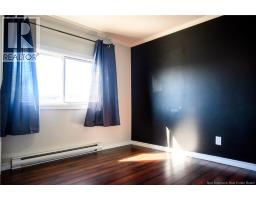 4 Robin Court, photo 12