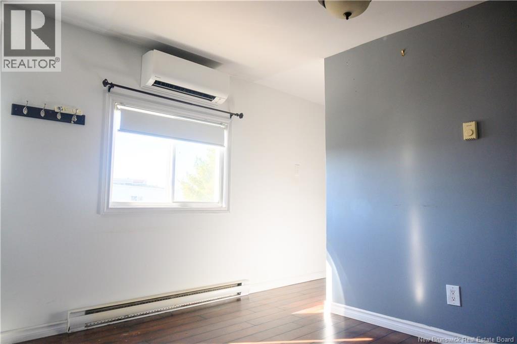 4 Robin Court - 18