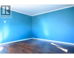 4 Robin Court, photo 4