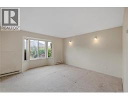 728 Banwell Crt, Qualicum Beach, BC V9K1C2 Photo 18