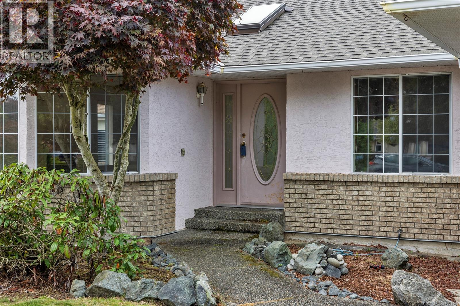 728 Banwell Crt - 20