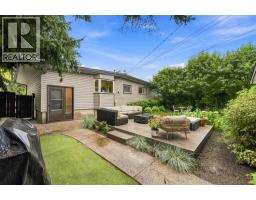 5316 La Salle Crescent SW - photo 33