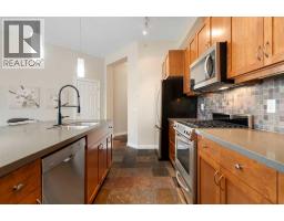 405, 6 Hemlock Crescent SW - photo 9