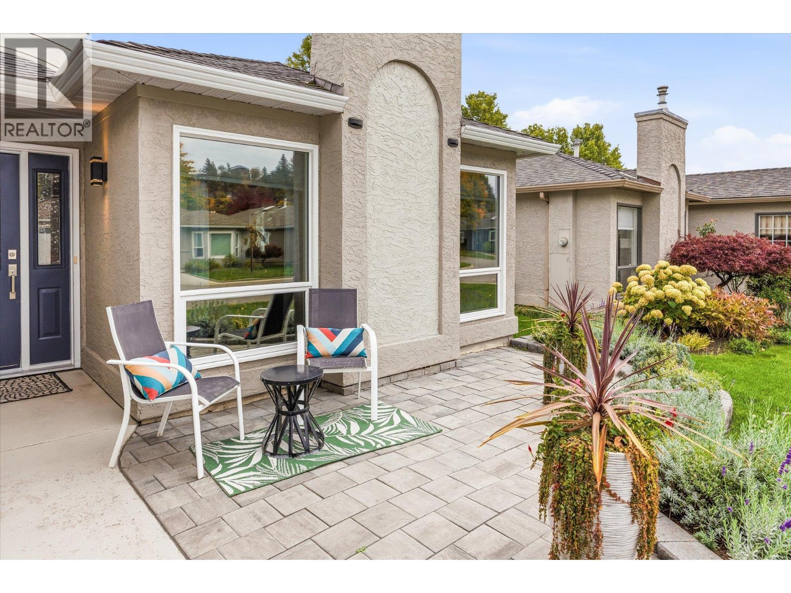 #3 615 Glenmeadows Road - 30