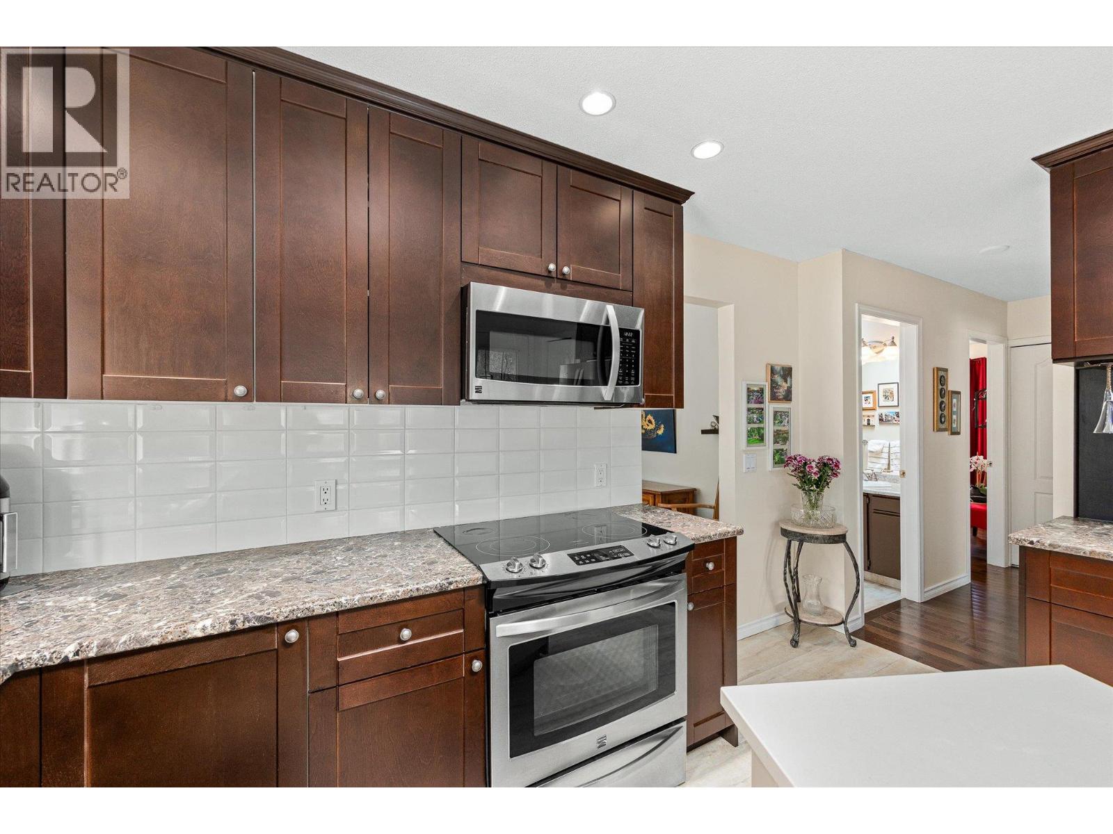#3 615 Glenmeadows Road - 13