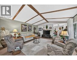 3221 Burroughs Manor NE - photo 3