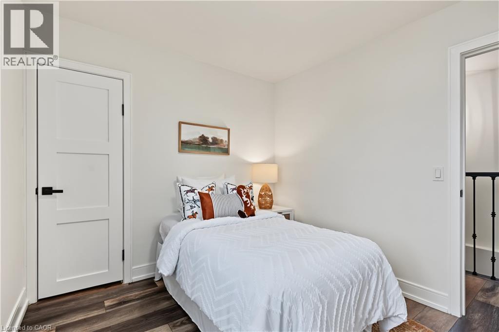 145 GAGE Avenue N - Image 28