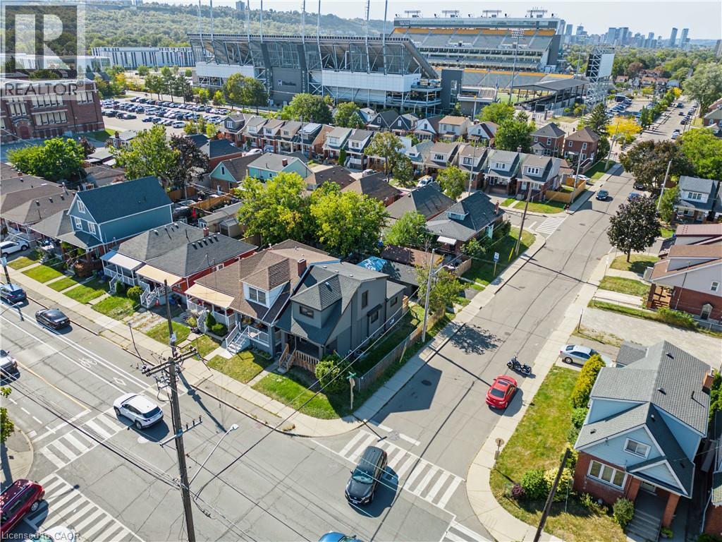 145 GAGE Avenue N - Image 47