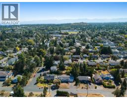 1839 San Pedro Ave, Saanich, BC V8N2G3 Photo 40