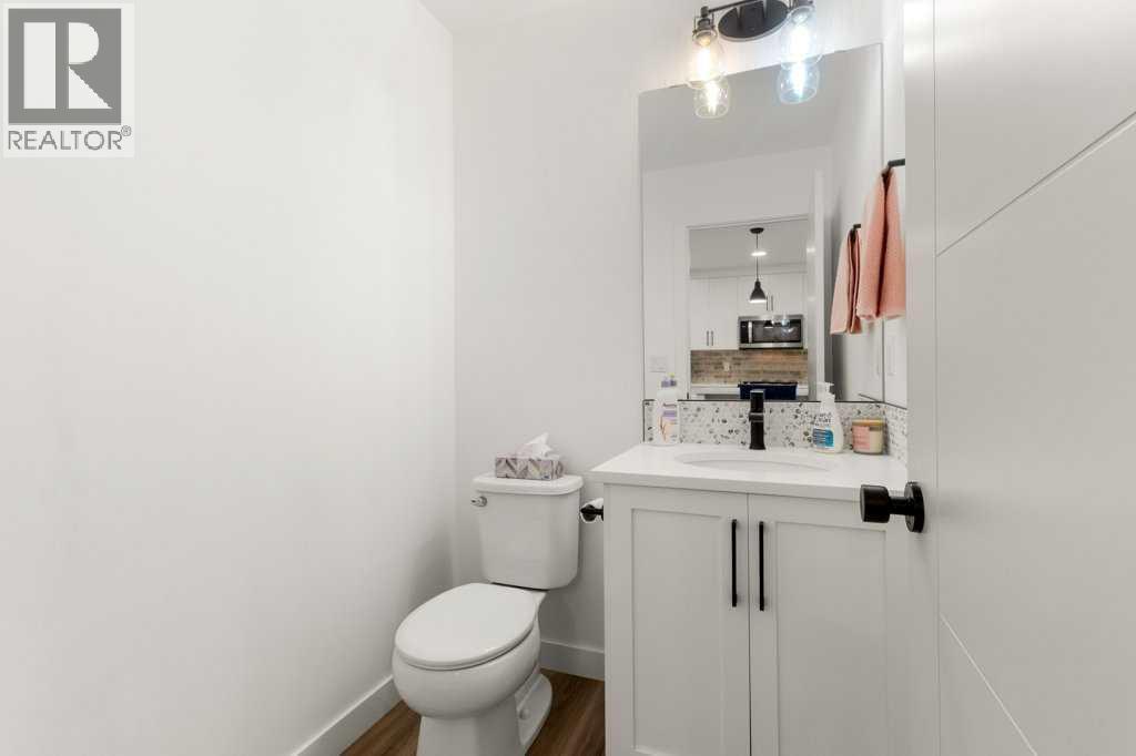 32 Iron Gate Boulevard - 10