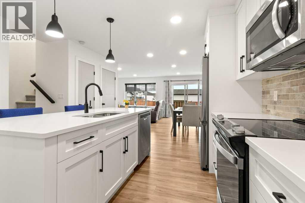 32 Iron Gate Boulevard - 8