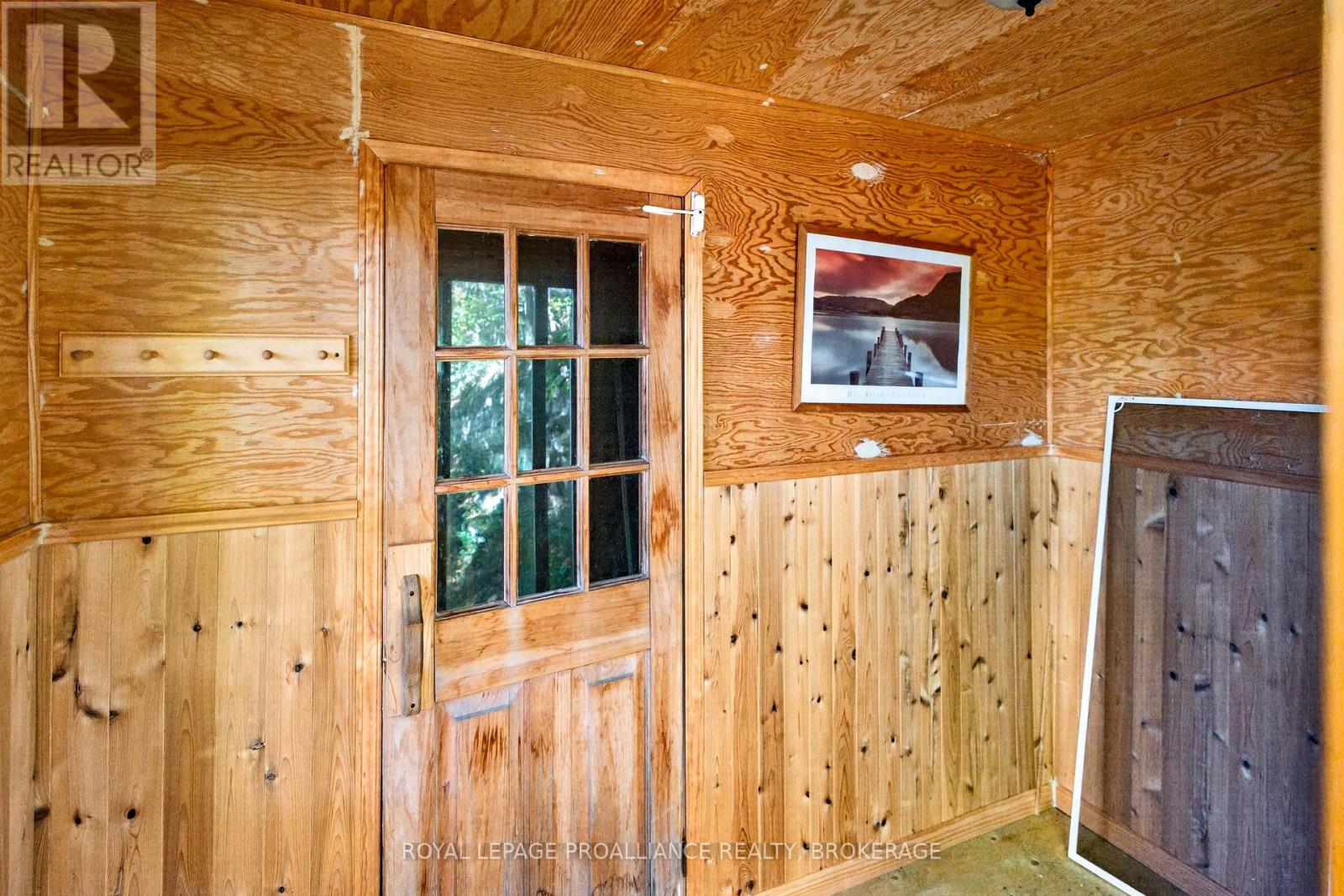 1124 SAWMILL LANE - Image 13